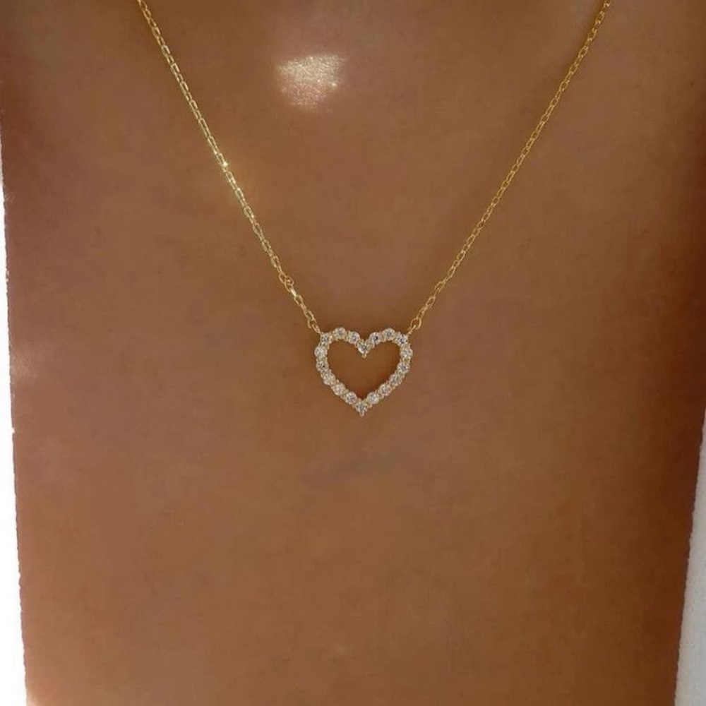 Cute heart necklace